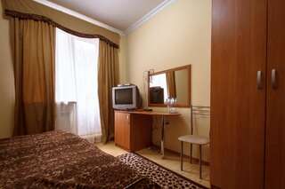 Гостиница Шато Леопард Домбай Стандартный двухместный номер с 1 кроватью или 2 отдельными кроватями-14