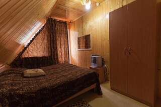 Гостиница Шато Леопард Домбай Двухместный номер с 1 кроватью или 2 отдельными кроватями - Мансарда-5